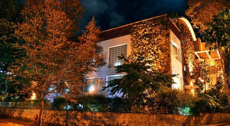 Casa Gaitan Cortes Hotel 보고타 외부 사진